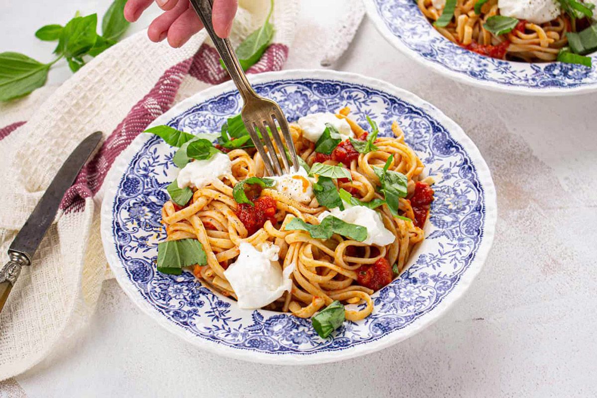 Linguine all’Arrabbiata et Burrata