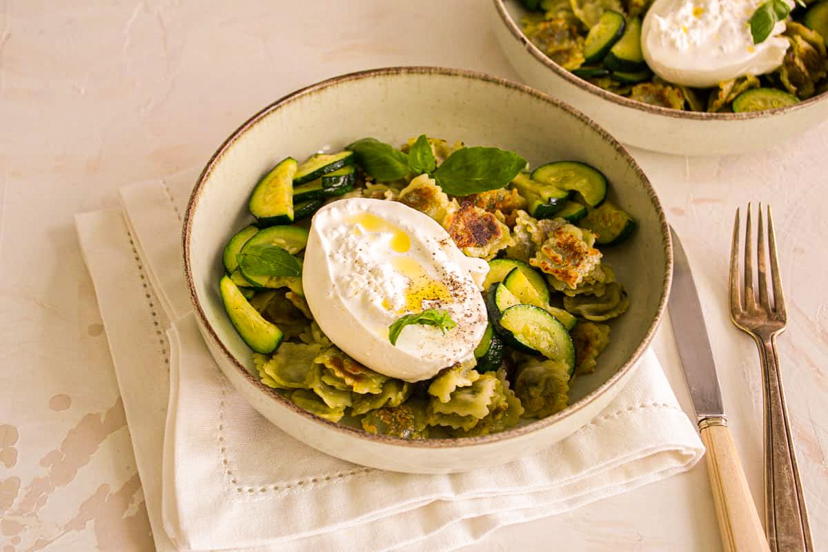 Ravioles au Fromage Frais, Burrata & Basilic