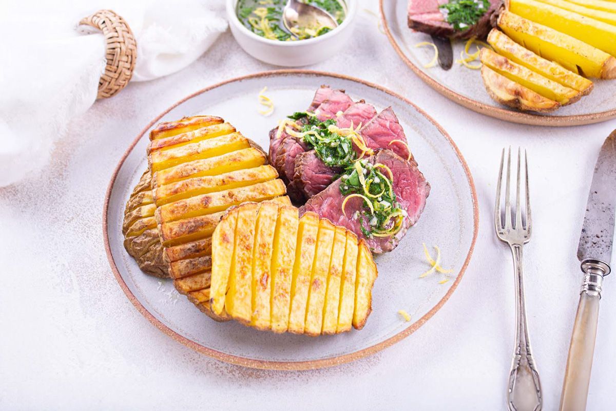 Pavé de Bœuf à la Gremolata & Pommes de Terre Accordéon