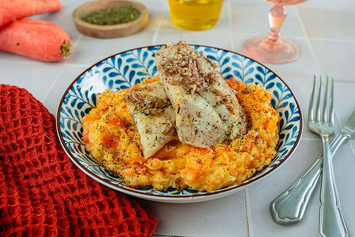 Poisson Poché au Thym & Écrasé de Légumes à l'Origan