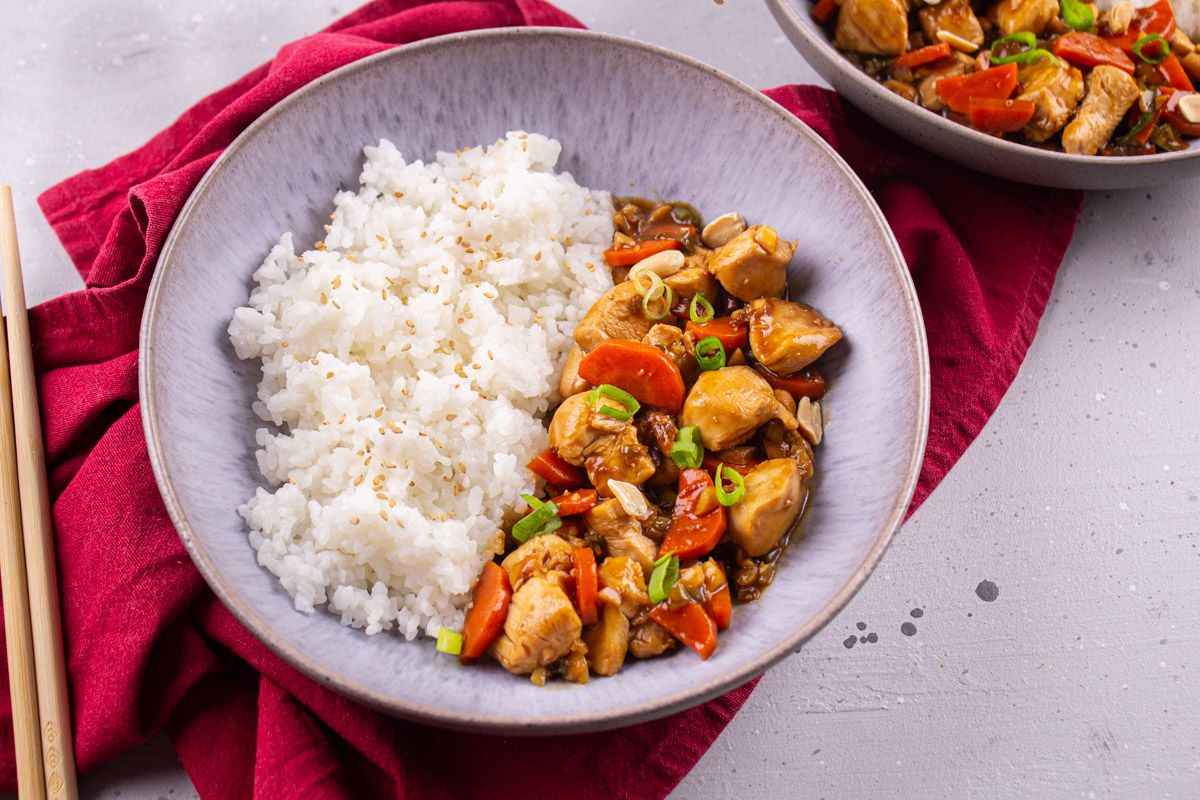 Poulet Kung Pao & Riz Japonais