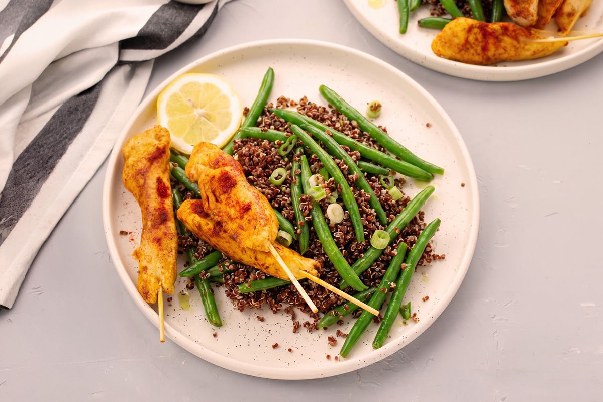 Poulet Pili-Pili, Haricots Verts & Salade au Quinoa