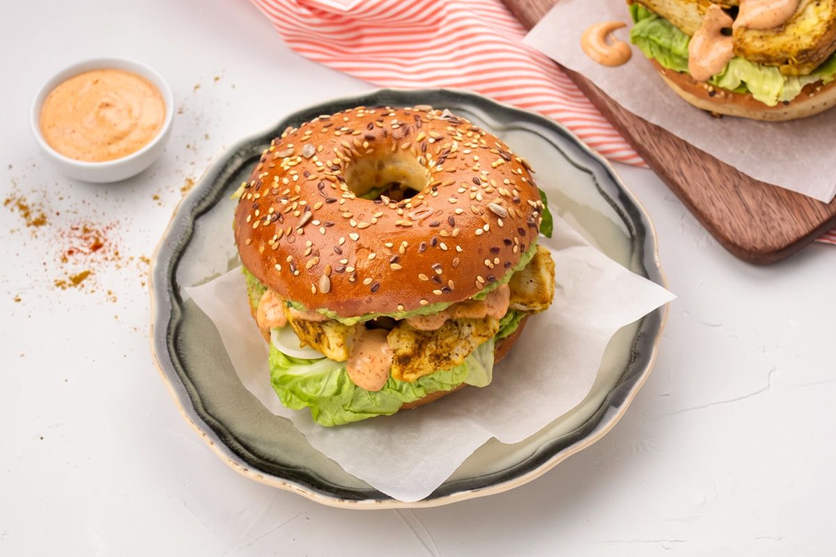 Bagel de Poulet Sauce Fumée