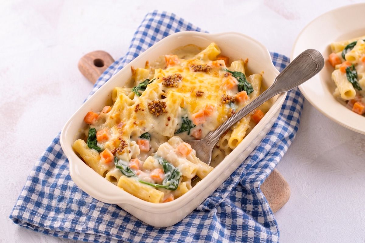 Mac & Cheese aux Carottes Fondantes et Épinards